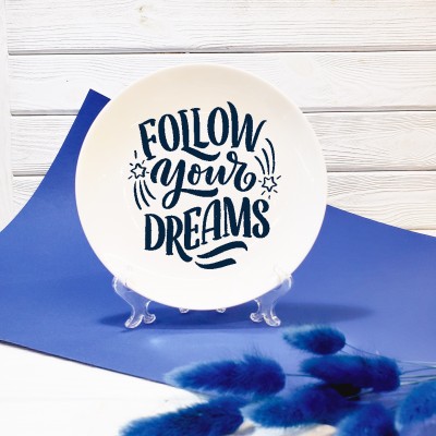 Тарелка "Follow you dreams"